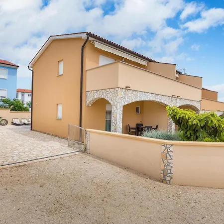 Four-bedroom In * Vodnjan