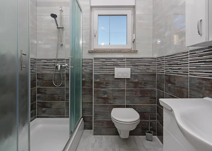 Four-bedroom In Hébergement de vacances *