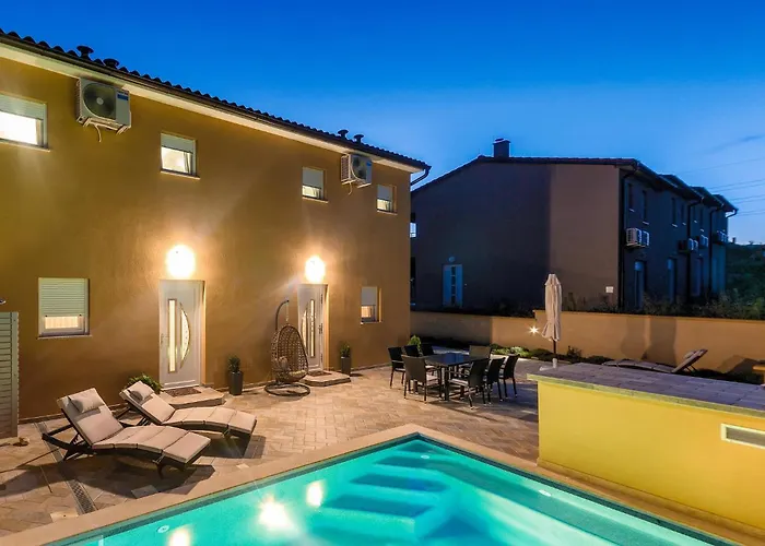 Four-bedroom In Vodnjan