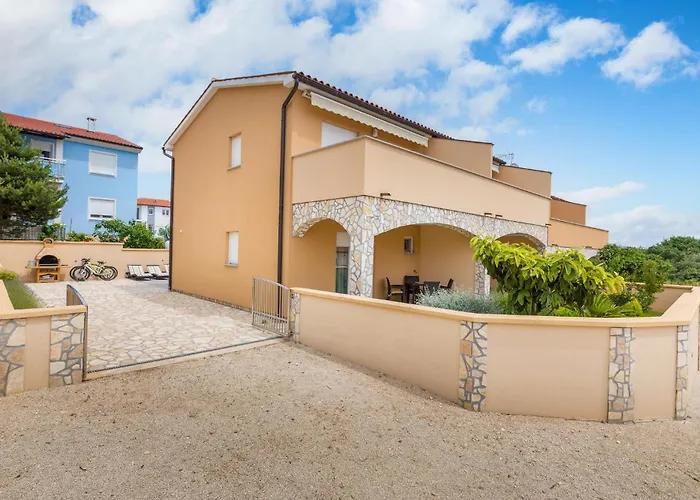 Four-bedroom In * Vodnjan